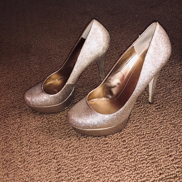 Woman’s Aldo Heels - Picture 1 of 1